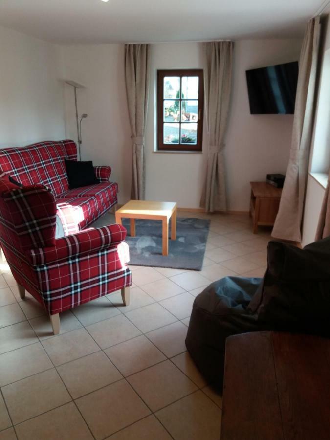 Oberschöna Ferienwohnung Wolf מראה חיצוני תמונה