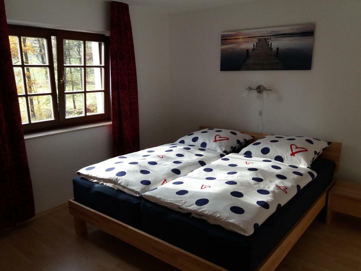 Oberschöna Ferienwohnung Wolf מראה חיצוני תמונה