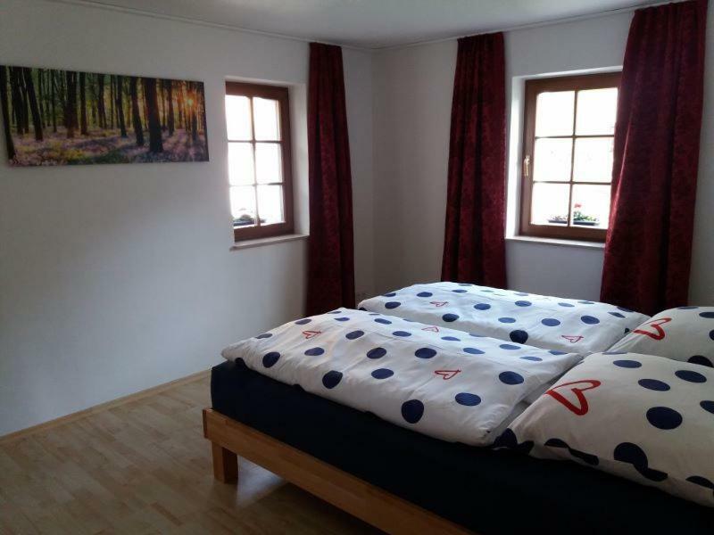 Oberschöna Ferienwohnung Wolf מראה חיצוני תמונה